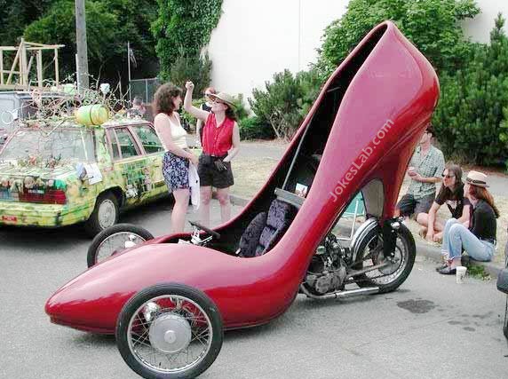 funny-car-red-heel-shoes