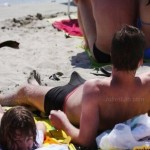 funny-erection-in-the-beach